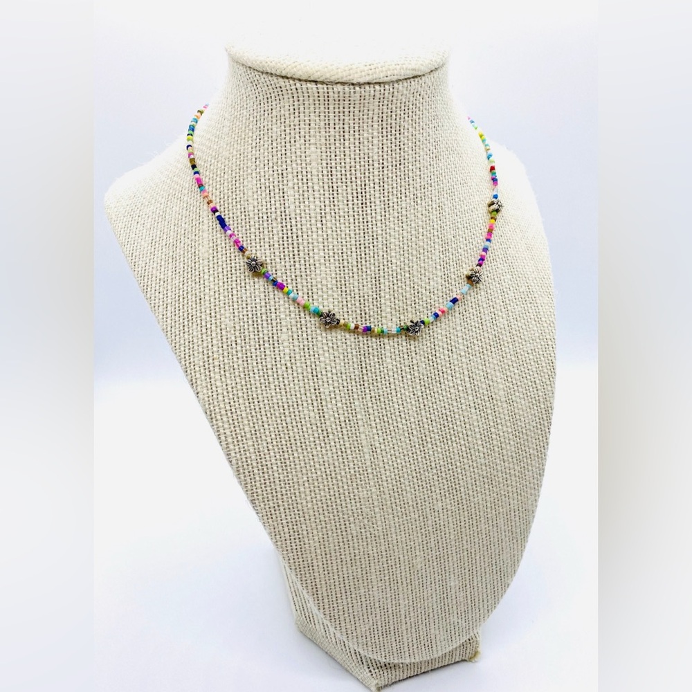 Multi-Color/Silver Flower Beaded Choker Necklace Boho Summer Preppy Coastal - Picture 3 of 6